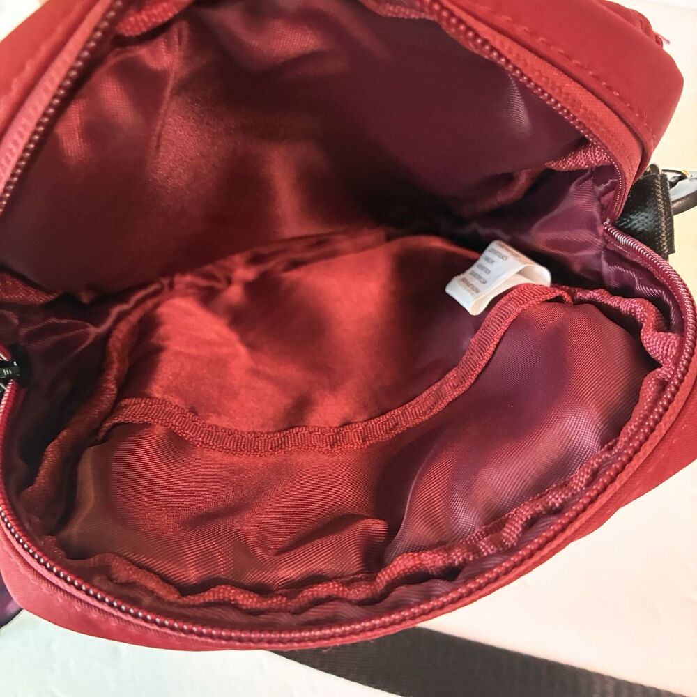 Jujutsu Kaisen Sukuna Red Black Crossbody Bag Satchel Buckle Purse Anime Gift - Picture 8 of 12